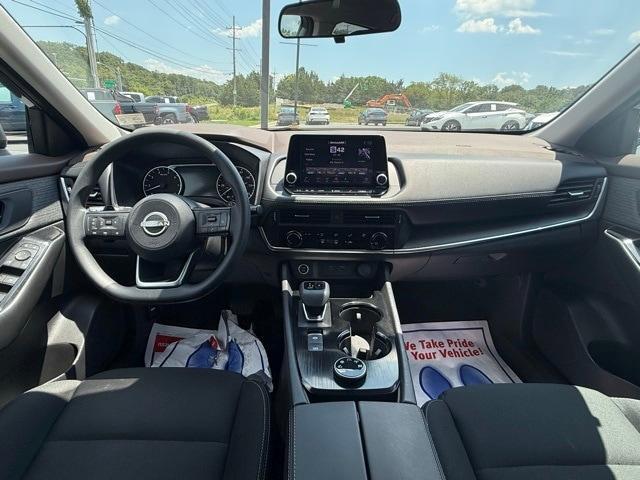 used 2023 Nissan Rogue car, priced at $21,900