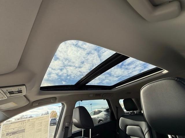 new 2025 Nissan Pathfinder car, priced at $42,090