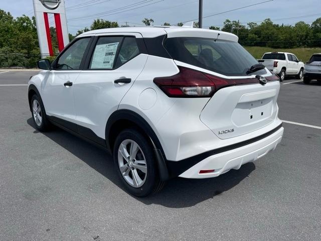 new 2025 Nissan Kicks Play car, priced at $23,257