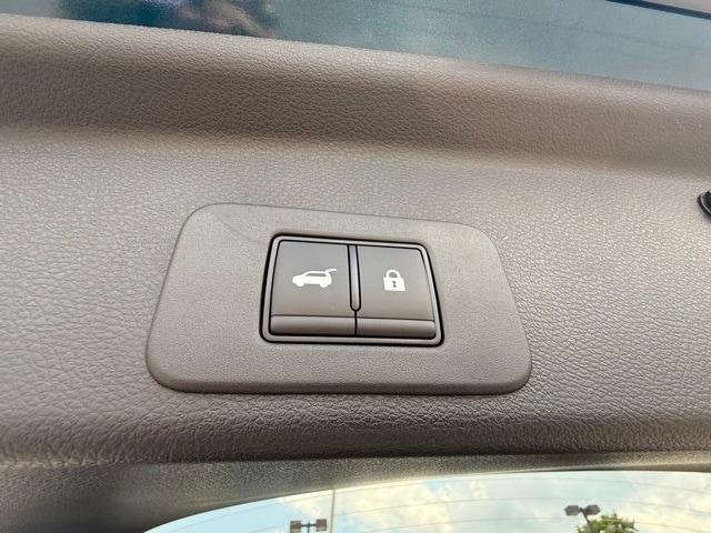 new 2025 Nissan Murano car, priced at $50,731