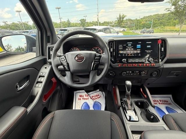new 2025 Nissan Frontier car