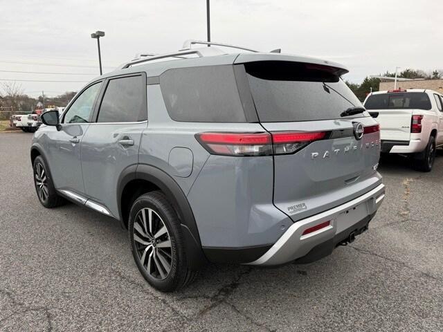 new 2025 Nissan Pathfinder car, priced at $46,332