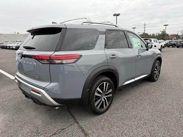 new 2025 Nissan Pathfinder car, priced at $46,332