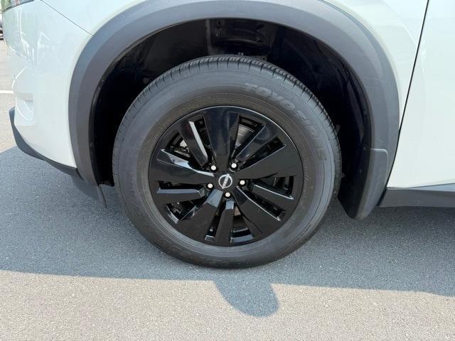 used 2022 Nissan Pathfinder car, priced at $33,900