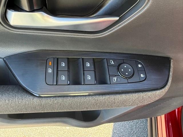 new 2025 Nissan Kicks car, priced at $26,971