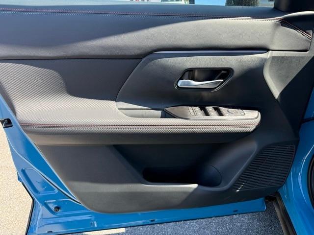 new 2025 Nissan Kicks car, priced at $31,441