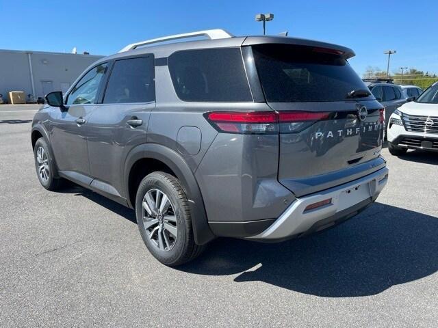 new 2025 Nissan Pathfinder car, priced at $44,646