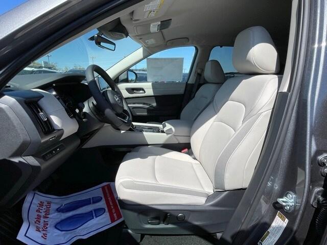 new 2025 Nissan Pathfinder car, priced at $44,646