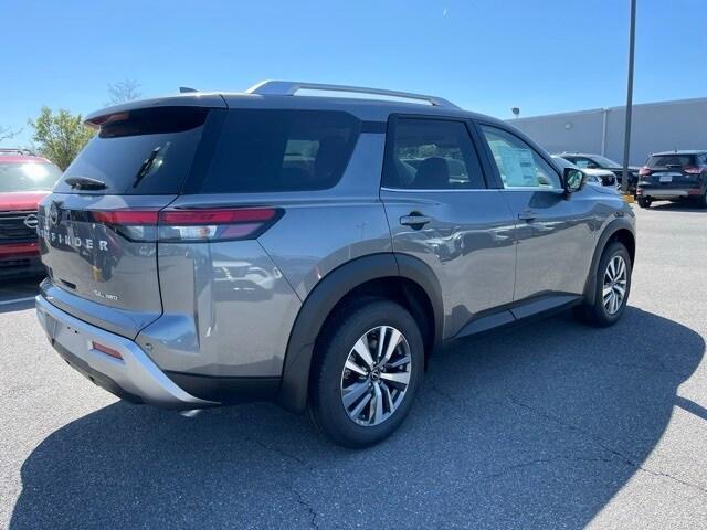 new 2025 Nissan Pathfinder car, priced at $44,646
