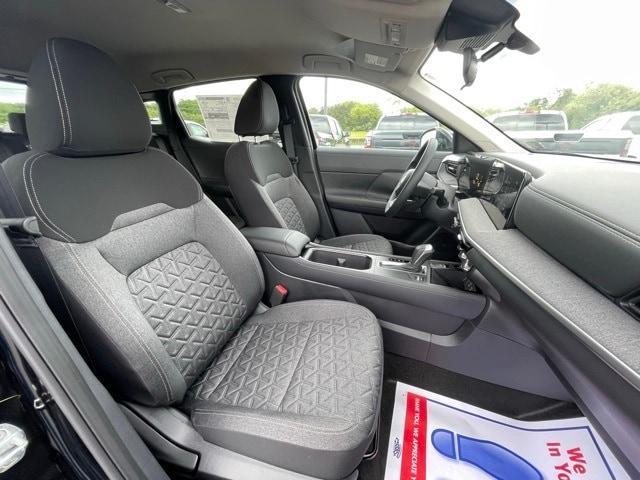 new 2025 Nissan Kicks car, priced at $24,621