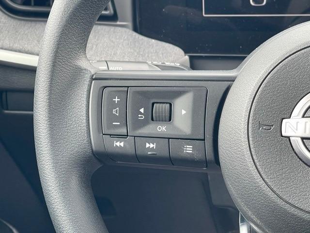 new 2025 Nissan Kicks car, priced at $24,621