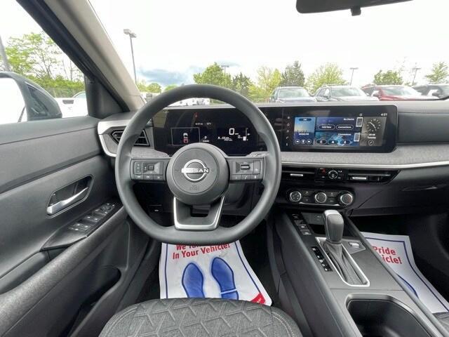 new 2025 Nissan Kicks car, priced at $24,721