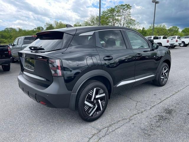new 2025 Nissan Kicks car, priced at $24,621