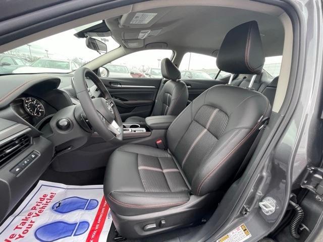 new 2025 Nissan Altima car, priced at $30,271
