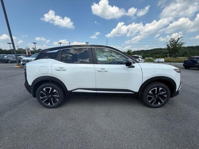 new 2025 Nissan Kicks car, priced at $27,124