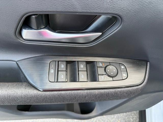 new 2025 Nissan Kicks car, priced at $27,124