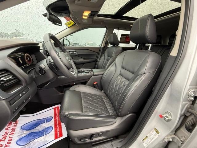 used 2021 Nissan Rogue car, priced at $23,900