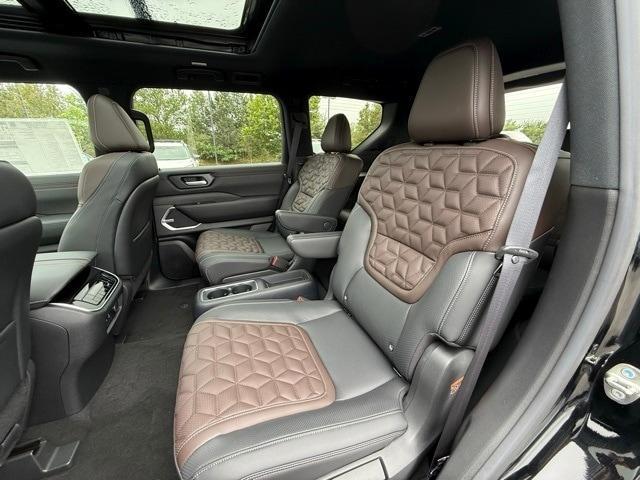 new 2025 Nissan Armada car, priced at $80,757