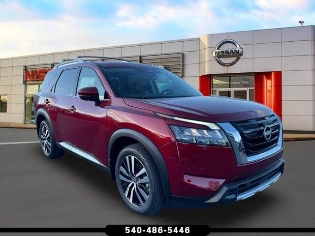 new 2025 Nissan Pathfinder car, priced at $52,573