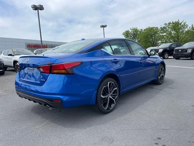 new 2025 Nissan Altima car, priced at $30,653