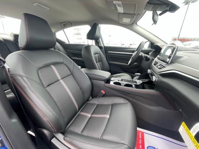 new 2025 Nissan Altima car, priced at $30,653