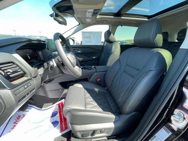 new 2025 Nissan Rogue car, priced at $44,966
