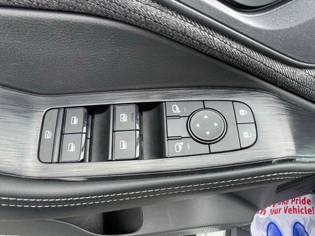 used 2022 Nissan Rogue car, priced at $23,200