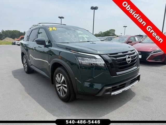 used 2024 Nissan Pathfinder car, priced at $40,700