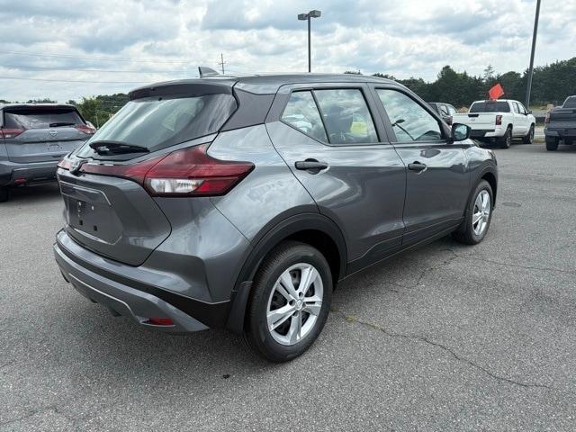 new 2025 Nissan Kicks Play car, priced at $23,257
