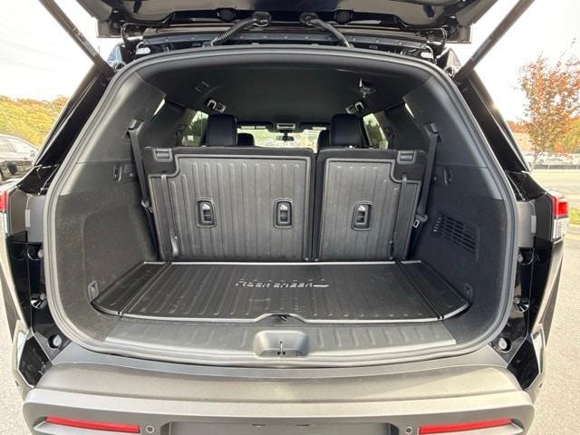 new 2025 Nissan Pathfinder car, priced at $39,267