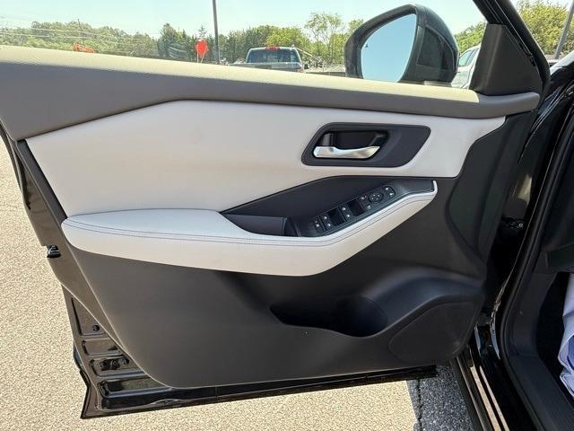 new 2025 Nissan Rogue car, priced at $31,428