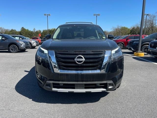 new 2025 Nissan Pathfinder car, priced at $47,223