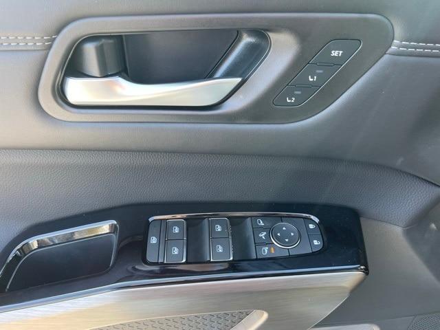 new 2025 Nissan Pathfinder car, priced at $47,223