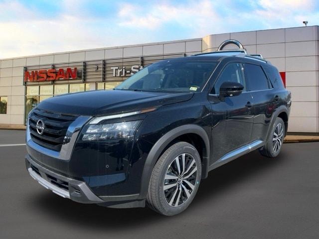new 2025 Nissan Pathfinder car, priced at $47,223