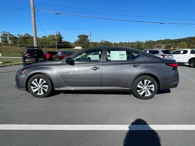 new 2025 Nissan Altima car, priced at $25,678