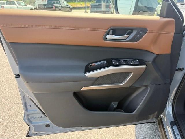 new 2025 Nissan Pathfinder car, priced at $46,500