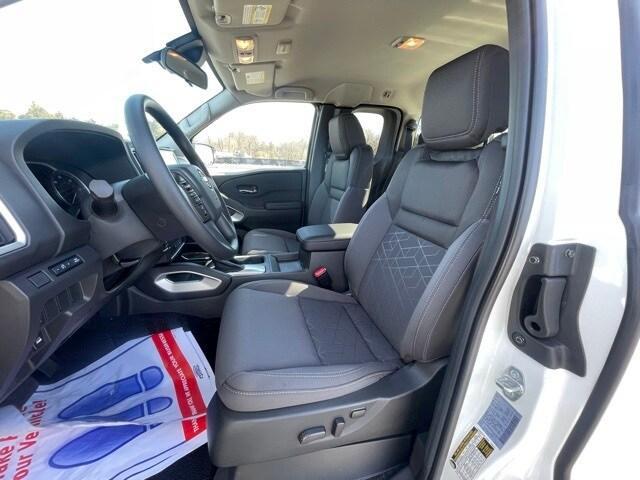 new 2025 Nissan Frontier car, priced at $33,447