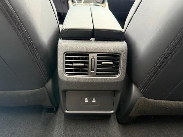 new 2025 Nissan Rogue car