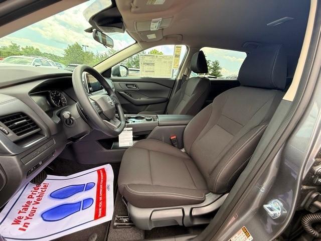 new 2025 Nissan Rogue car, priced at $30,844