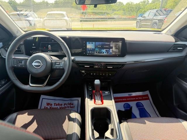 new 2025 Nissan Kicks car, priced at $32,165