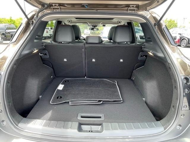new 2025 Nissan Kicks car, priced at $30,589