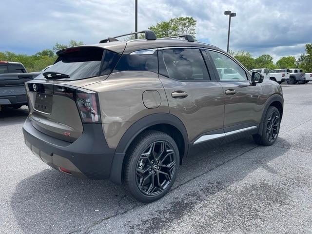 new 2025 Nissan Kicks car, priced at $30,589
