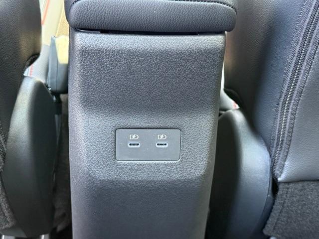 new 2025 Nissan Kicks car, priced at $32,123