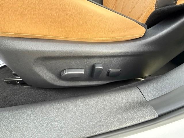 new 2025 Nissan Sentra car, priced at $25,921