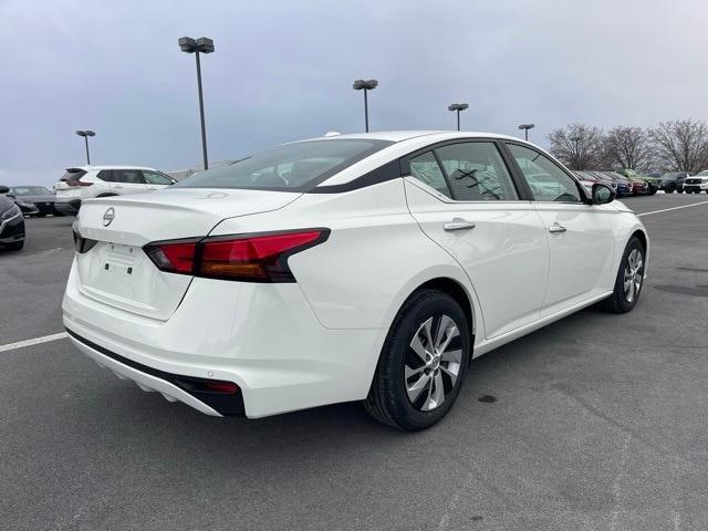 new 2025 Nissan Altima car, priced at $25,678