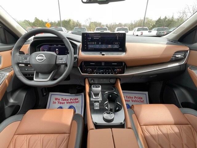 new 2025 Nissan Rogue car, priced at $40,657