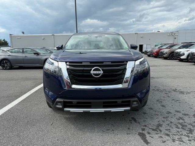 new 2025 Nissan Pathfinder car, priced at $45,569