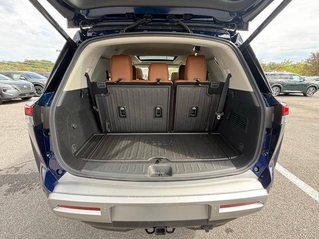 new 2025 Nissan Pathfinder car, priced at $45,569