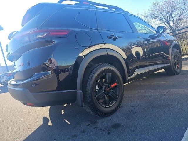 used 2025 Nissan Rogue car, priced at $34,900