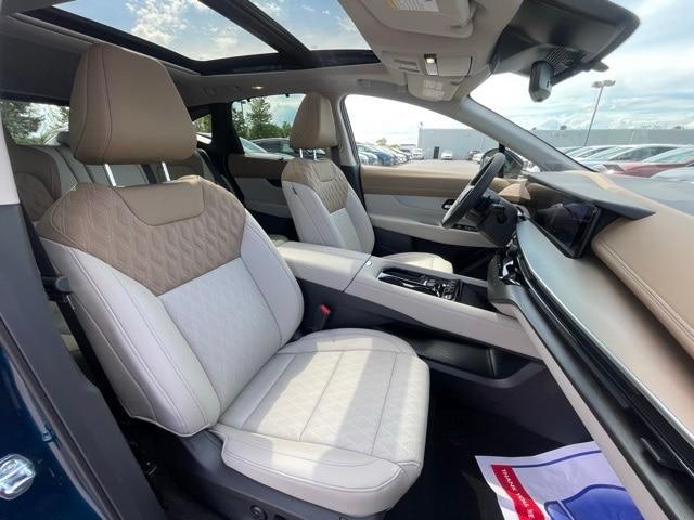 new 2025 Nissan Murano car, priced at $50,707